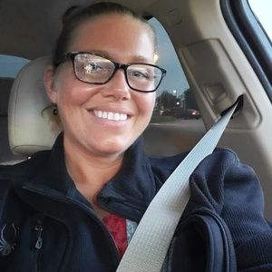 Meet your Posher, Stephaney